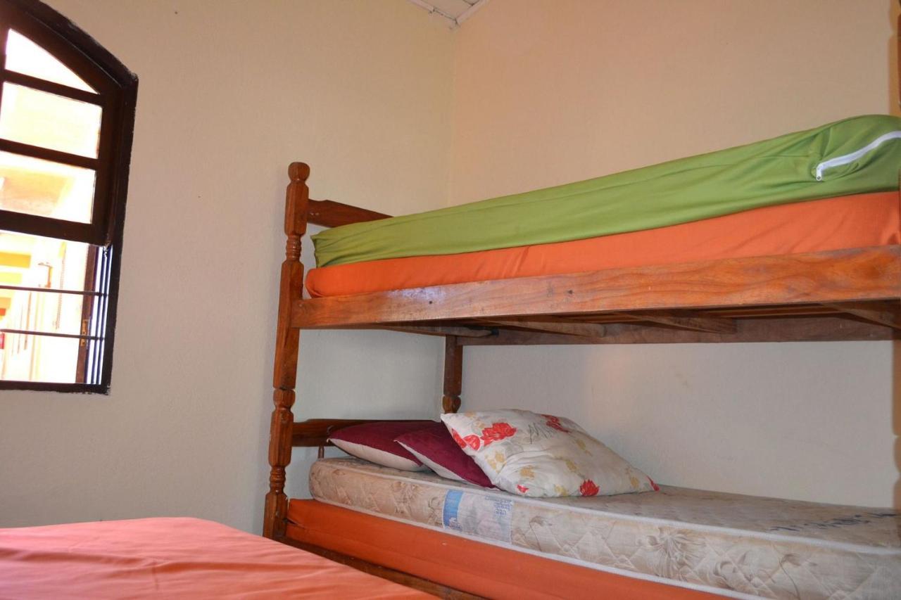 0001.09 - Maranduba - Chale Terreo - 1 Dormitorio - 6 Pessoas - 2 Quadras Do Mar - Piscina - Wi-Fi Ubatuba Εξωτερικό φωτογραφία